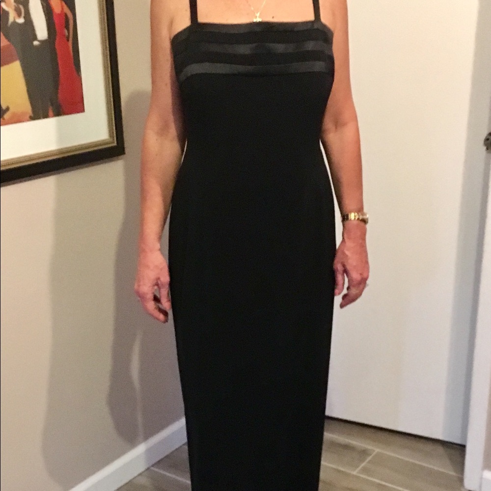 SOLD SOLD Jones New York black formal gown